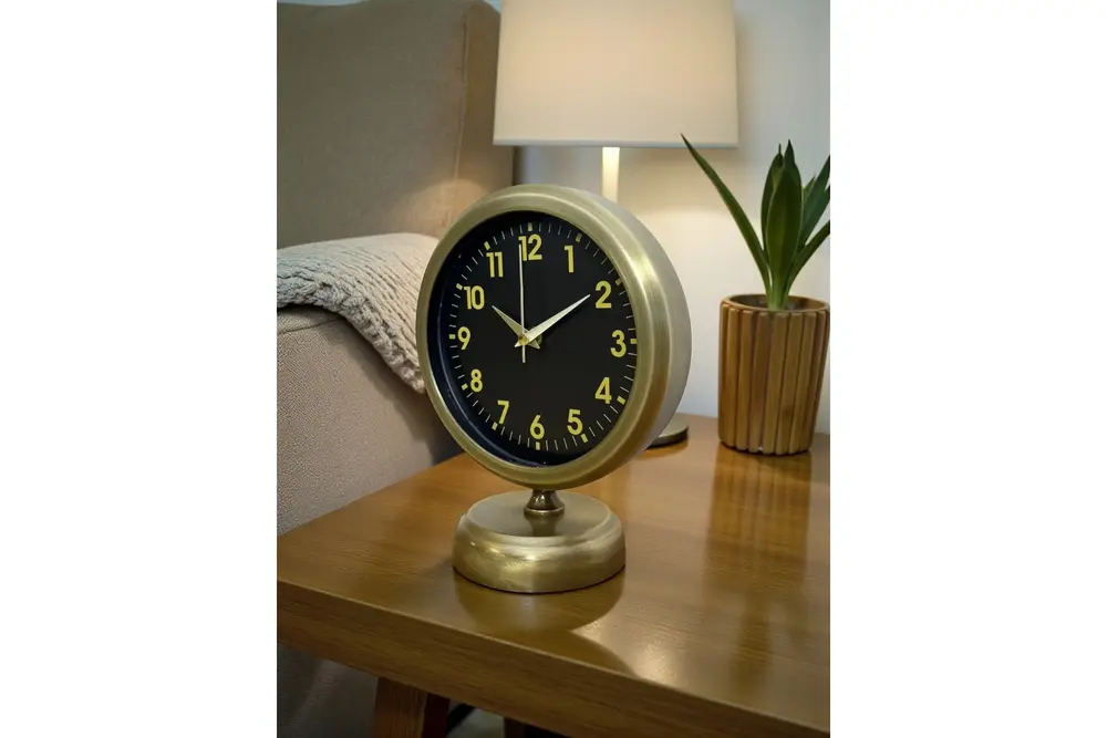 Retro Elegance Eskitme Metal Masa Saati 25X20 Cm
