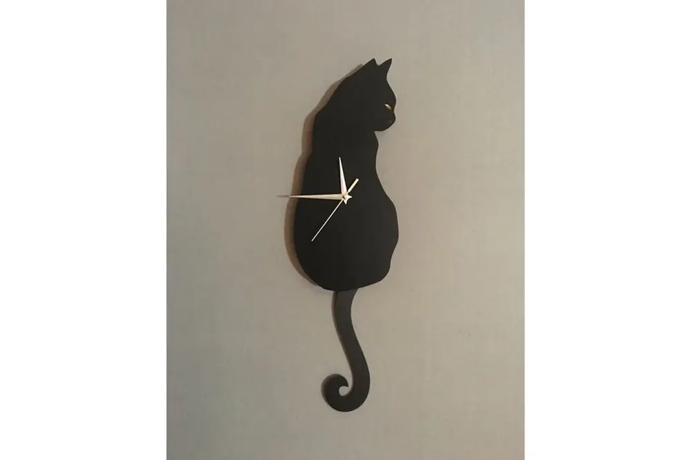 Siyah Kedi Dekoratif Sarkaçlı Duvar Saati