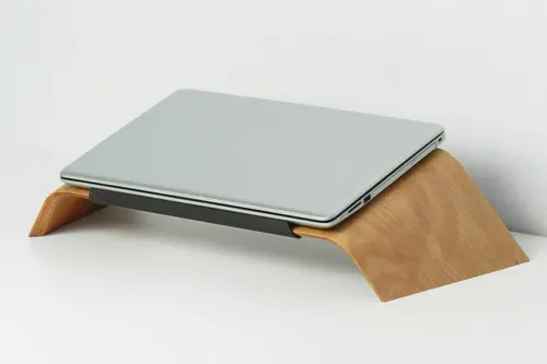 Dayanıklı Ahşap Notebook Yükseltici Ve Tutucu Masa Üstü Laptop Standı, Kahverengi