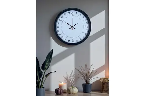 Siyah Metal 24 Saat Göstergeli Özel Tasarım Duvar Saati 40 Cm