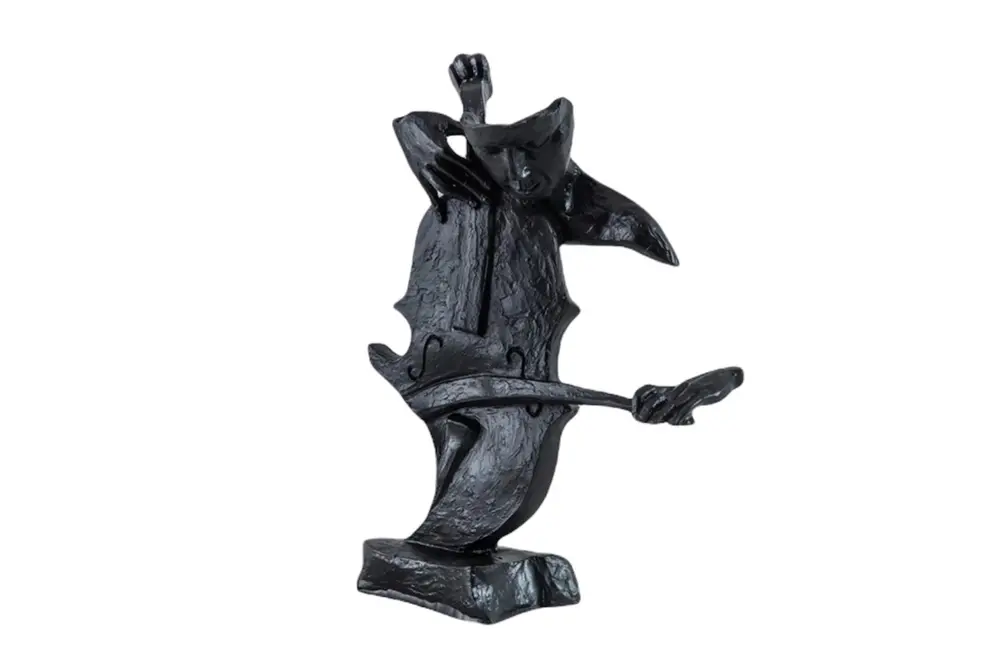 Çello Çalan Mask, Siyah